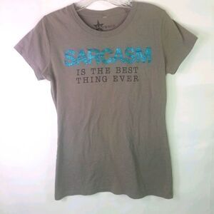 Hybrid Apparel Short Sleeve Grahpic Tee. Size M